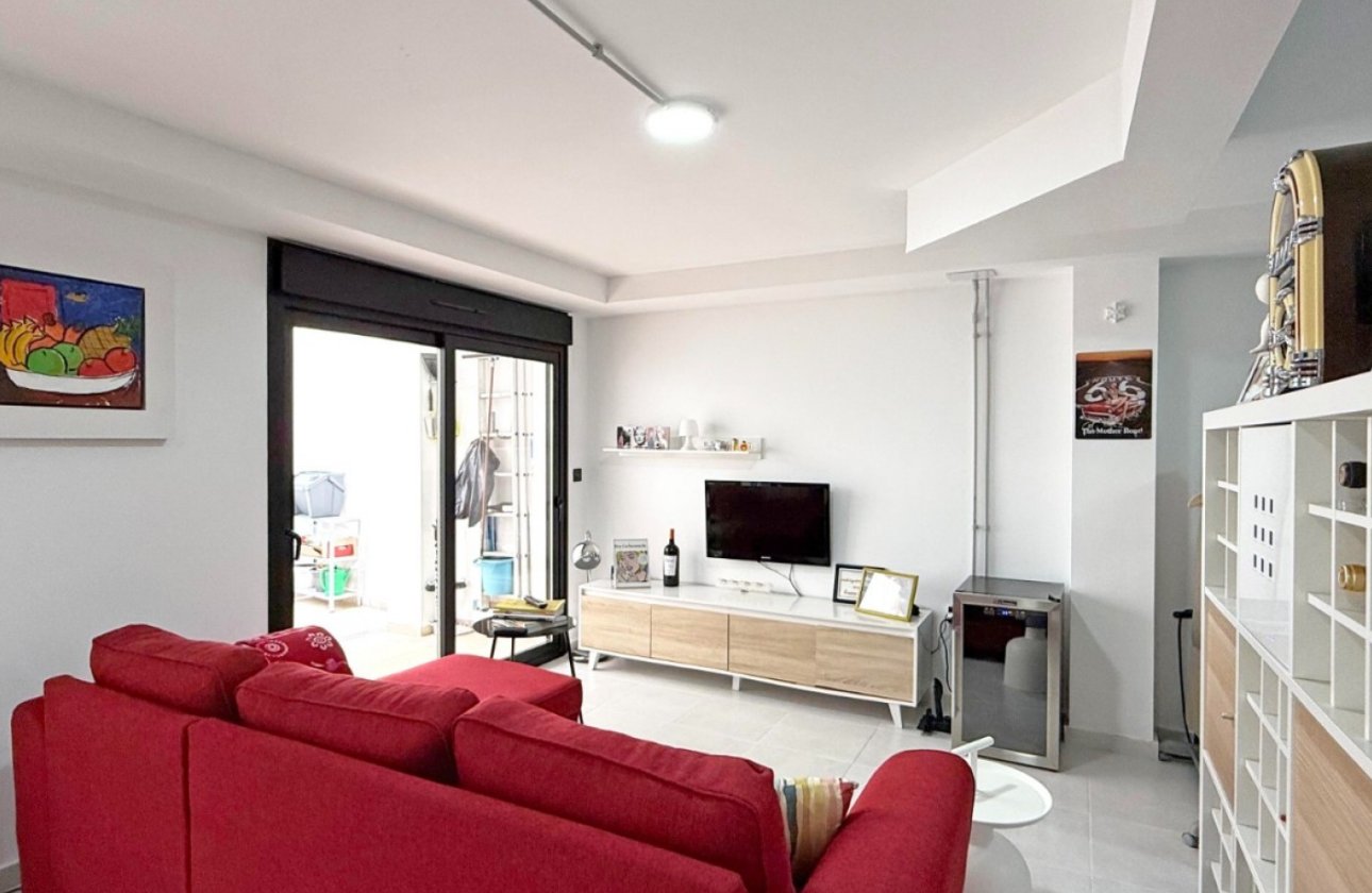 Resale - Villa - Orihuela Costa - Villamartín