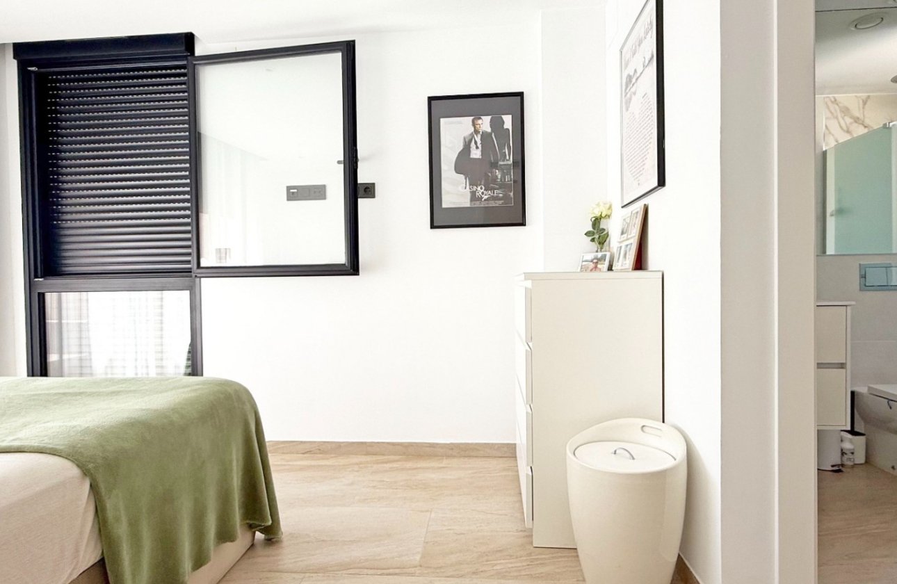 Resale - Villa - Orihuela Costa - Villamartín