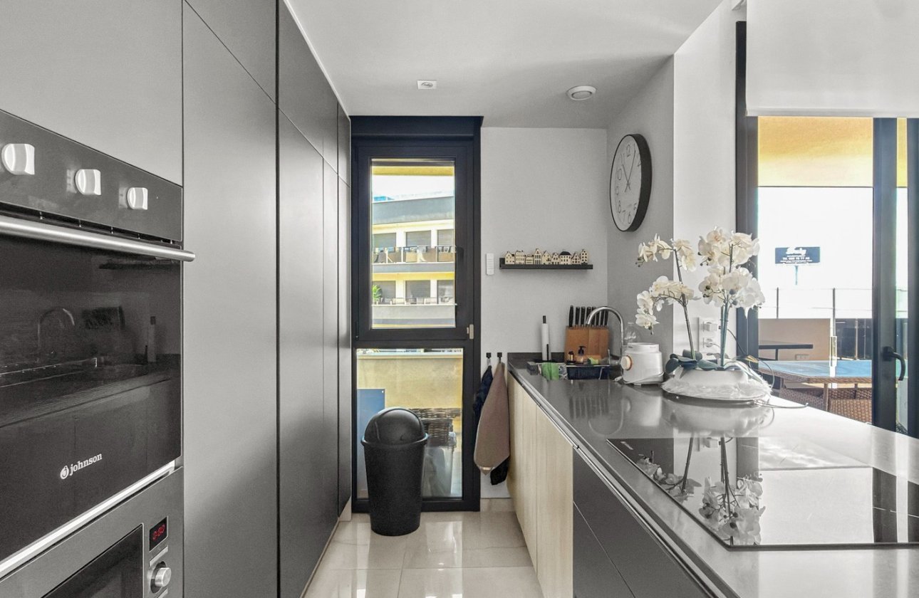 Resale - Apartment / flat - Orihuela Costa - Playa Flamenca