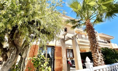 Resale - Townhouse - Orihuela Costa - Playa Flamenca