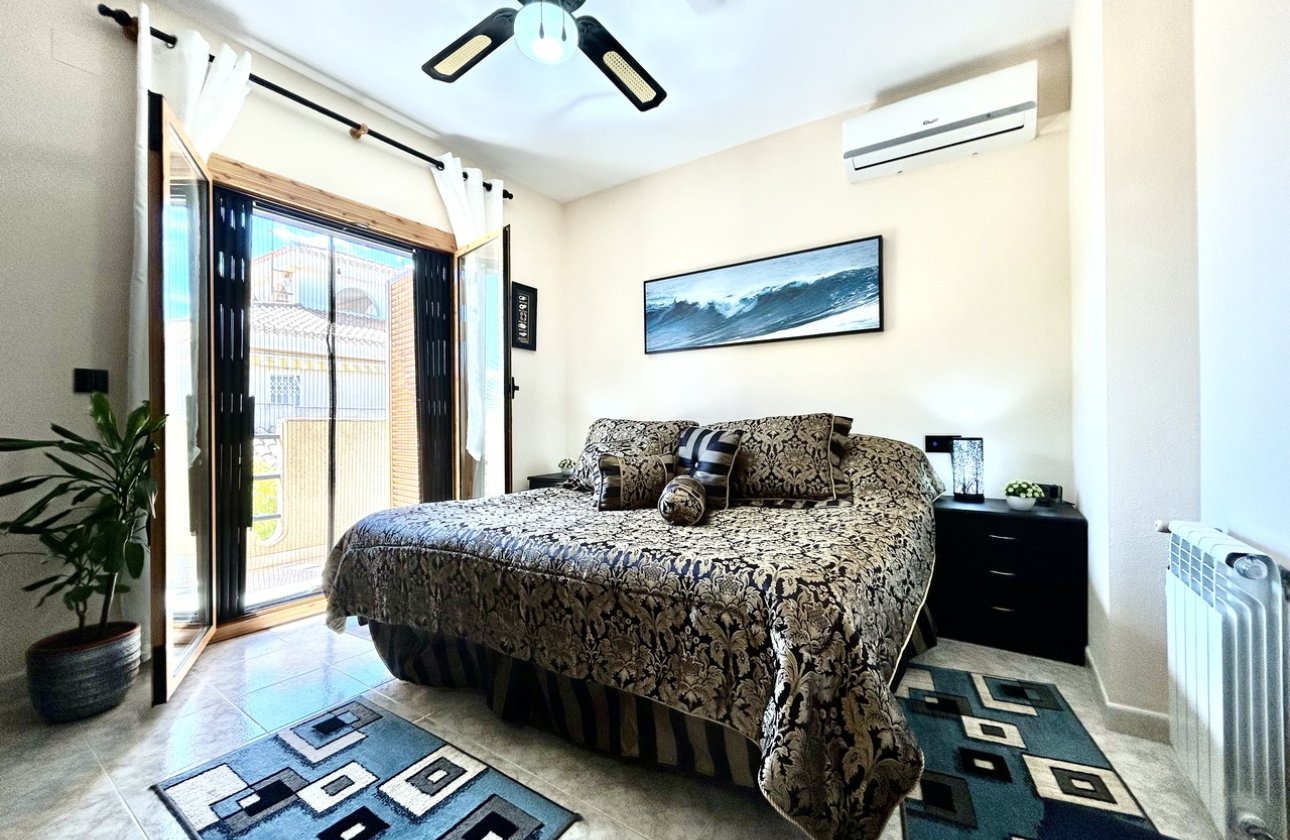 Resale - Townhouse - Orihuela Costa - Playa Flamenca