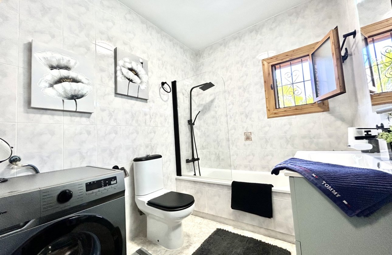 Resale - Townhouse - Orihuela Costa - Playa Flamenca