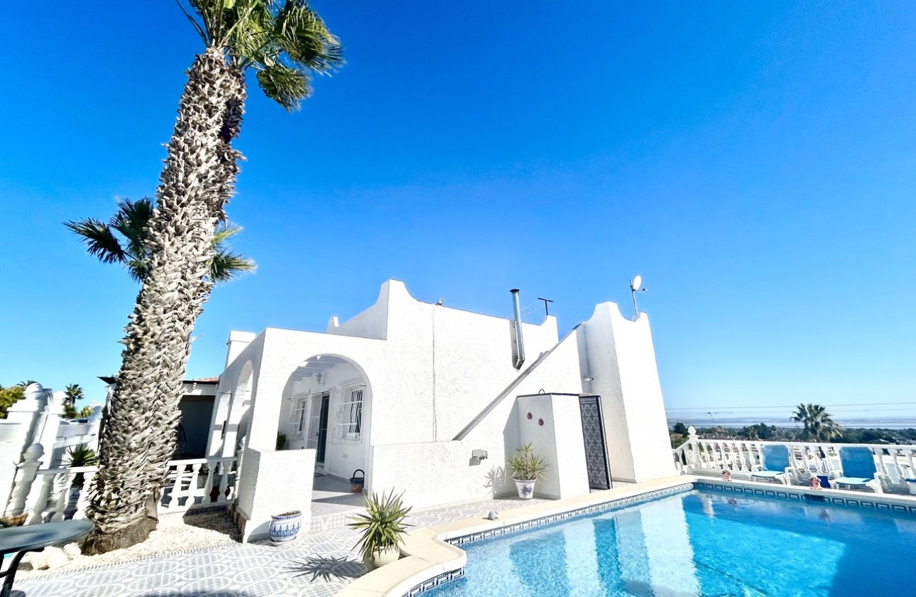 Revente - Villa - Orihuela Costa - Villamartin