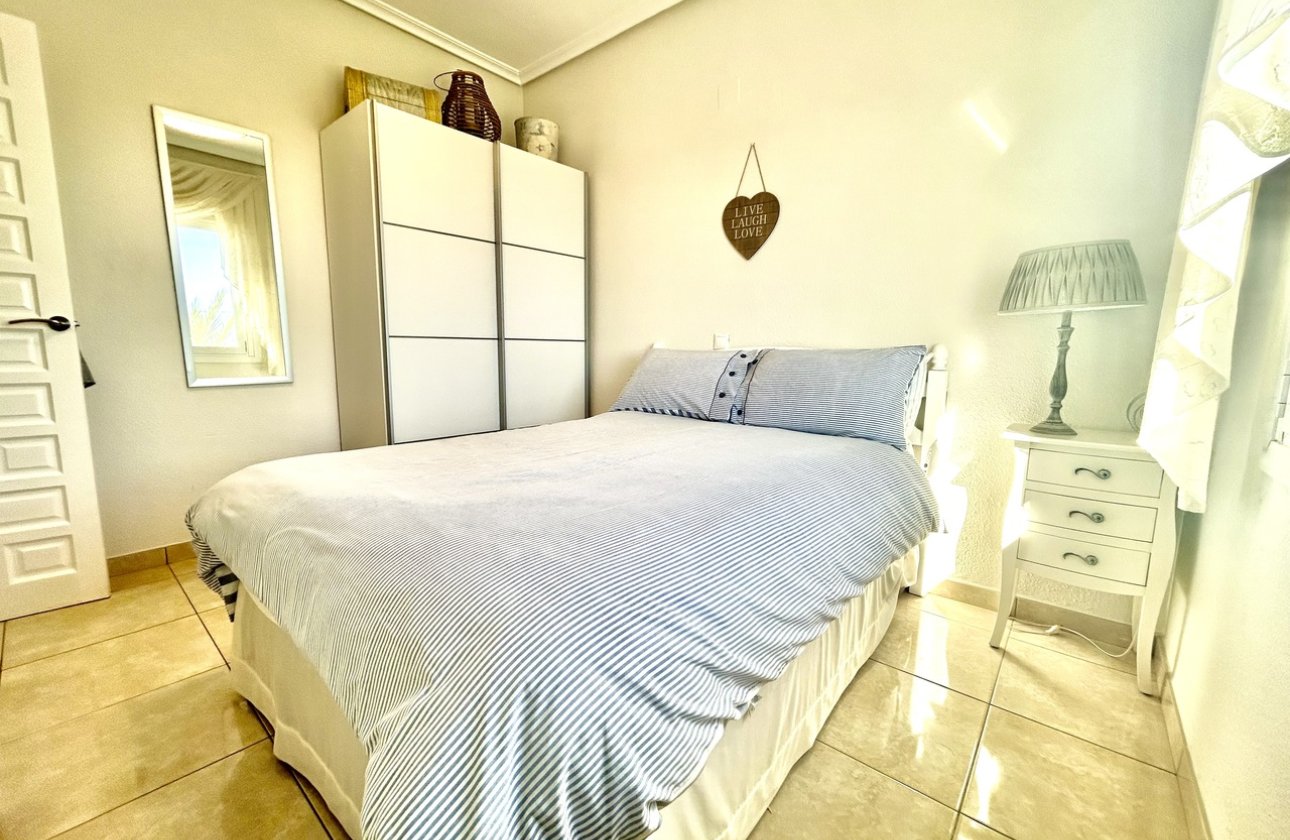Revente - Villa - Orihuela Costa - Villamartin