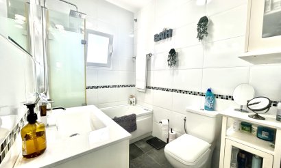 Revente - Villa - Orihuela Costa - Villamartin