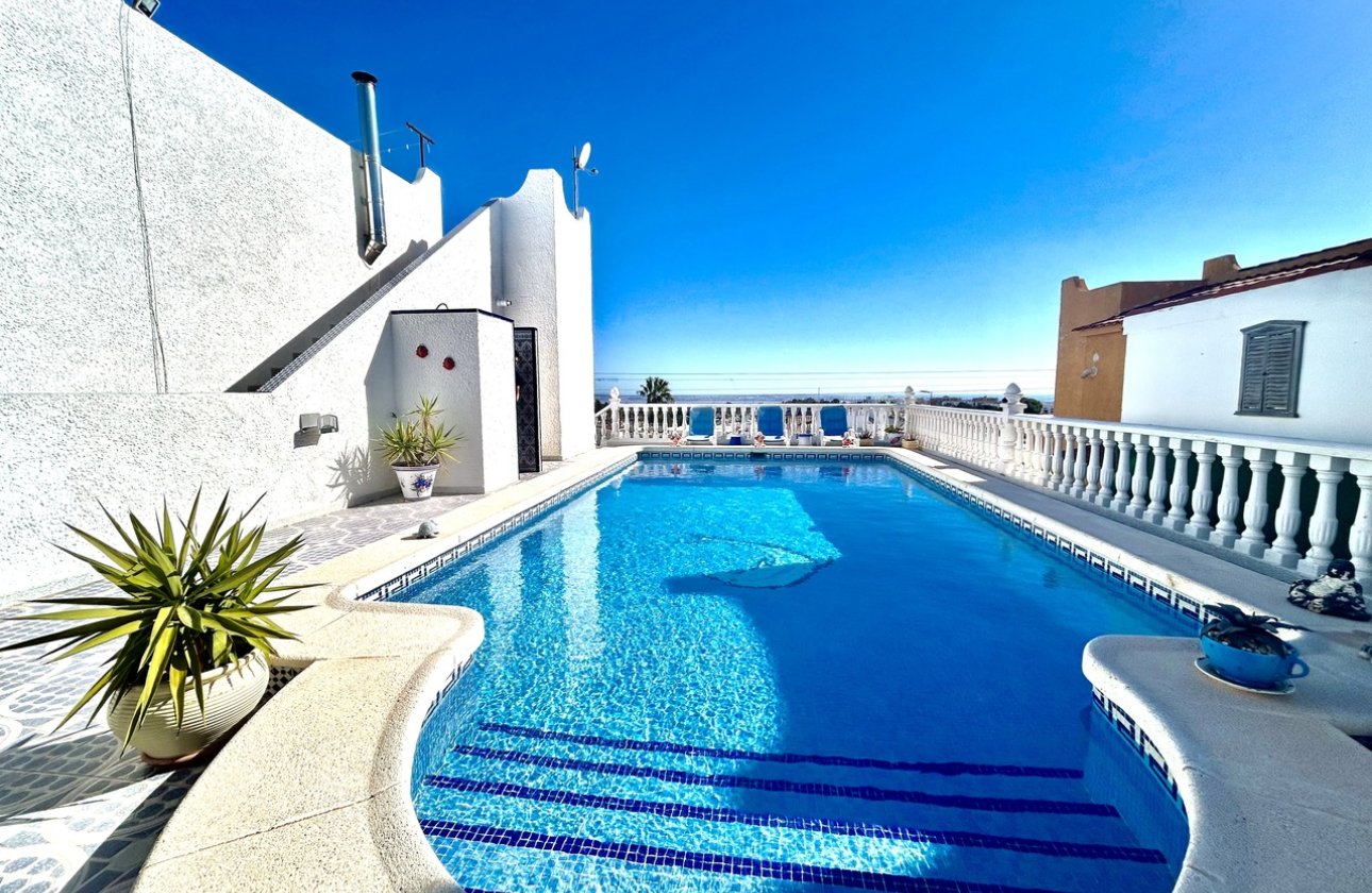 Revente - Villa - Orihuela Costa - Villamartin