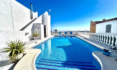 Revente - Villa - Orihuela Costa - Villamartin