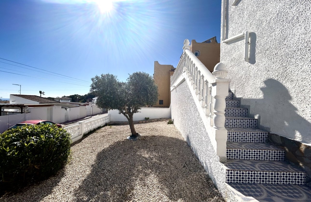 Revente - Villa - Orihuela Costa - Villamartin