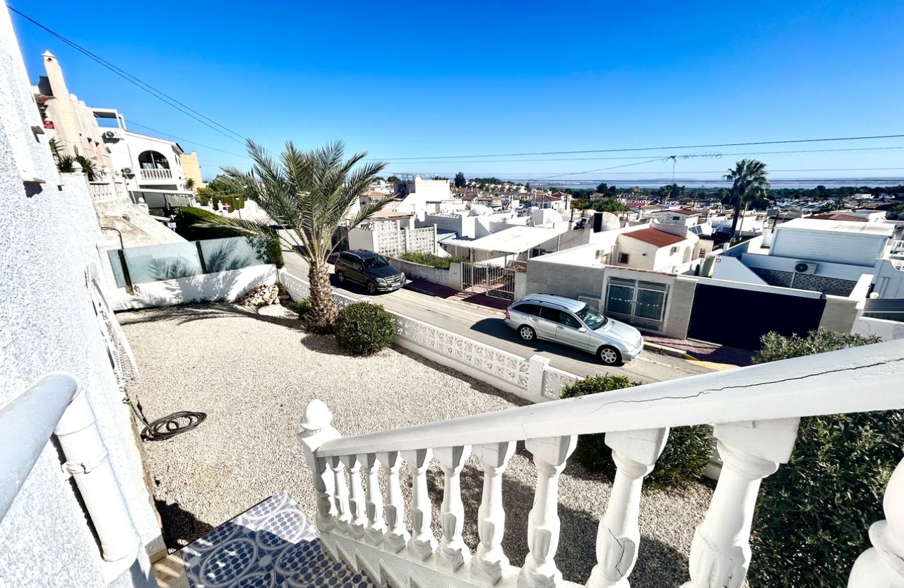 Revente - Villa - Orihuela Costa - Villamartin