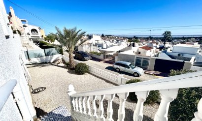 Revente - Villa - Orihuela Costa - Villamartin