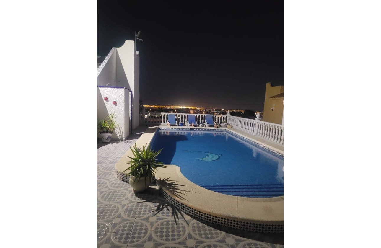 Revente - Villa - Orihuela Costa - Villamartin