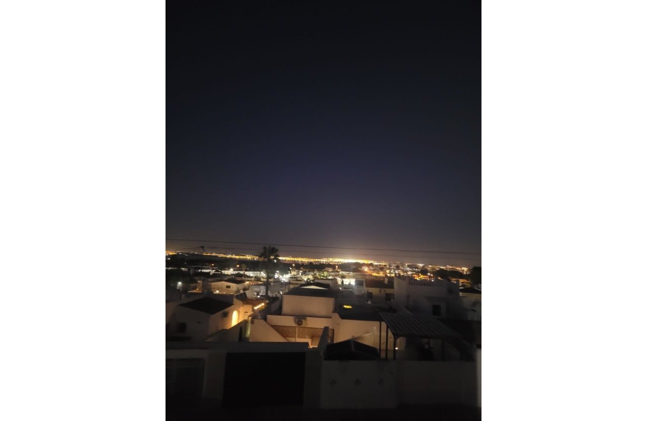 Revente - Villa - Orihuela Costa - Villamartin