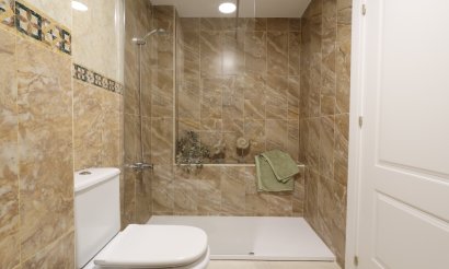 Reventa - Apartamento / piso - Torrevieja - Centro