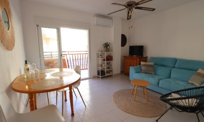 Resale - Apartment / flat - Torrevieja - Playa del Cura