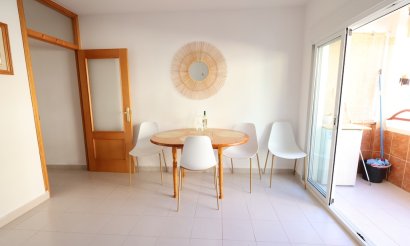 Resale - Apartment / flat - Torrevieja - Playa del Cura
