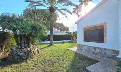Resale - Villa - Orihuela Costa - Cabo Roig *