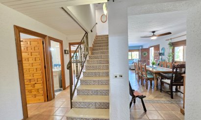 Resale - Villa - Orihuela Costa - Cabo Roig *