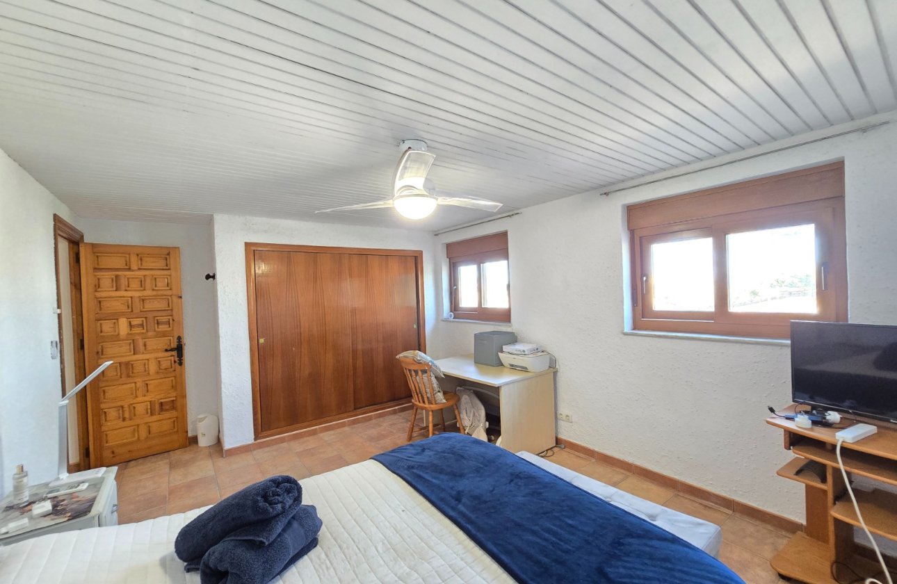 Resale - Villa - Orihuela Costa - Cabo Roig *