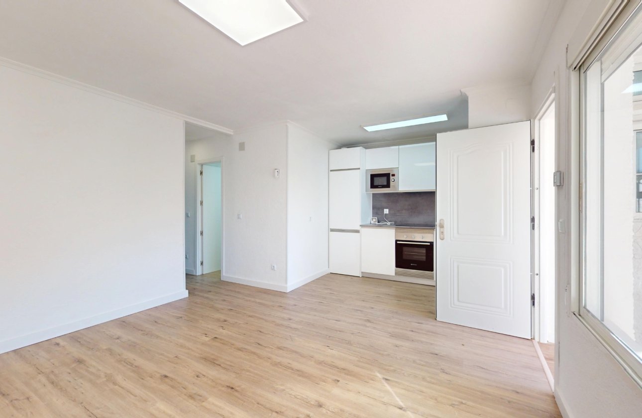 Resale - Bungalow - Orihuela Costa - Villamartín