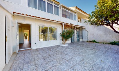 Resale - Bungalow - Orihuela Costa - Villamartín