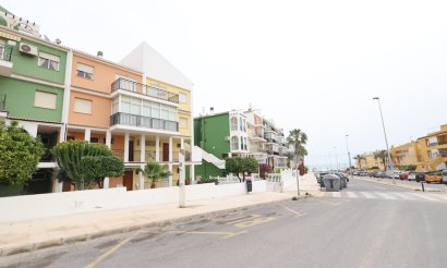 Resale - Apartment / flat - Torrevieja - La Veleta