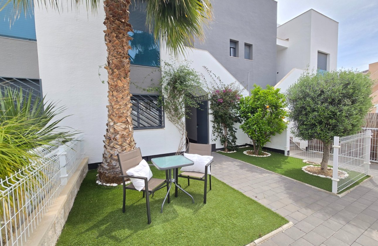 Resale - Apartment / flat - Orihuela Costa - Punta Prima *