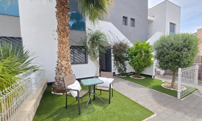 Resale - Apartment / flat - Orihuela Costa - Punta Prima *