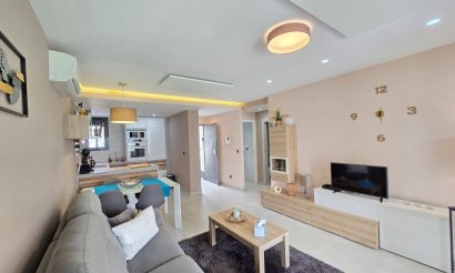 Resale - Apartment / flat - Orihuela Costa - Punta Prima *