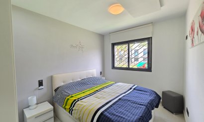 Resale - Apartment / flat - Orihuela Costa - Punta Prima *