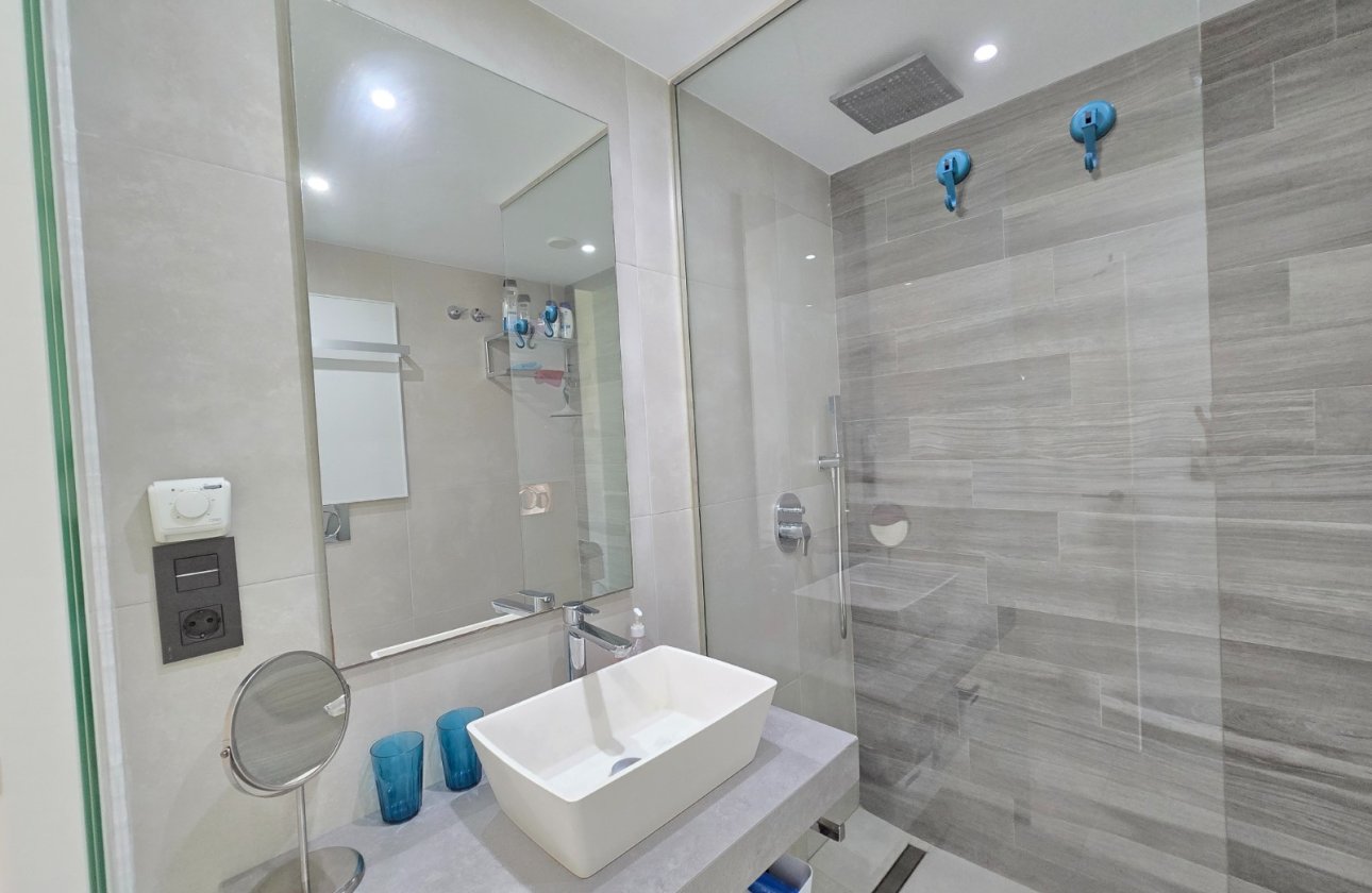 Resale - Apartment / flat - Orihuela Costa - Punta Prima *