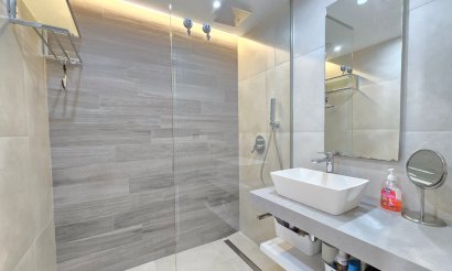 Resale - Apartment / flat - Orihuela Costa - Punta Prima *