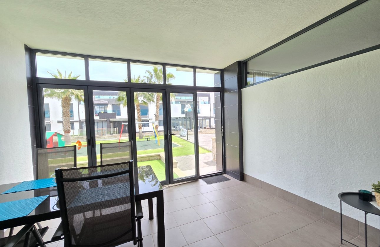 Resale - Apartment / flat - Orihuela Costa - Punta Prima *