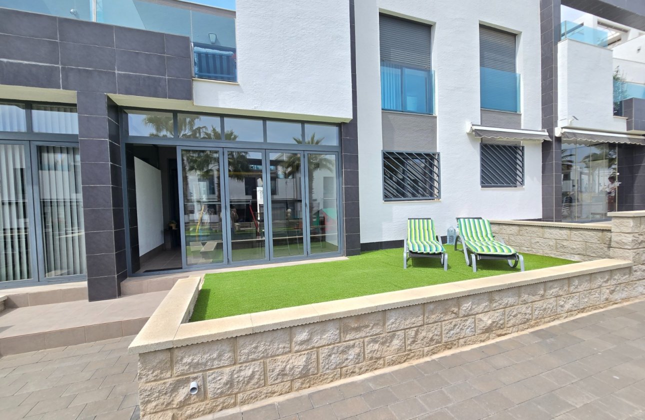 Resale - Apartment / flat - Orihuela Costa - Punta Prima *