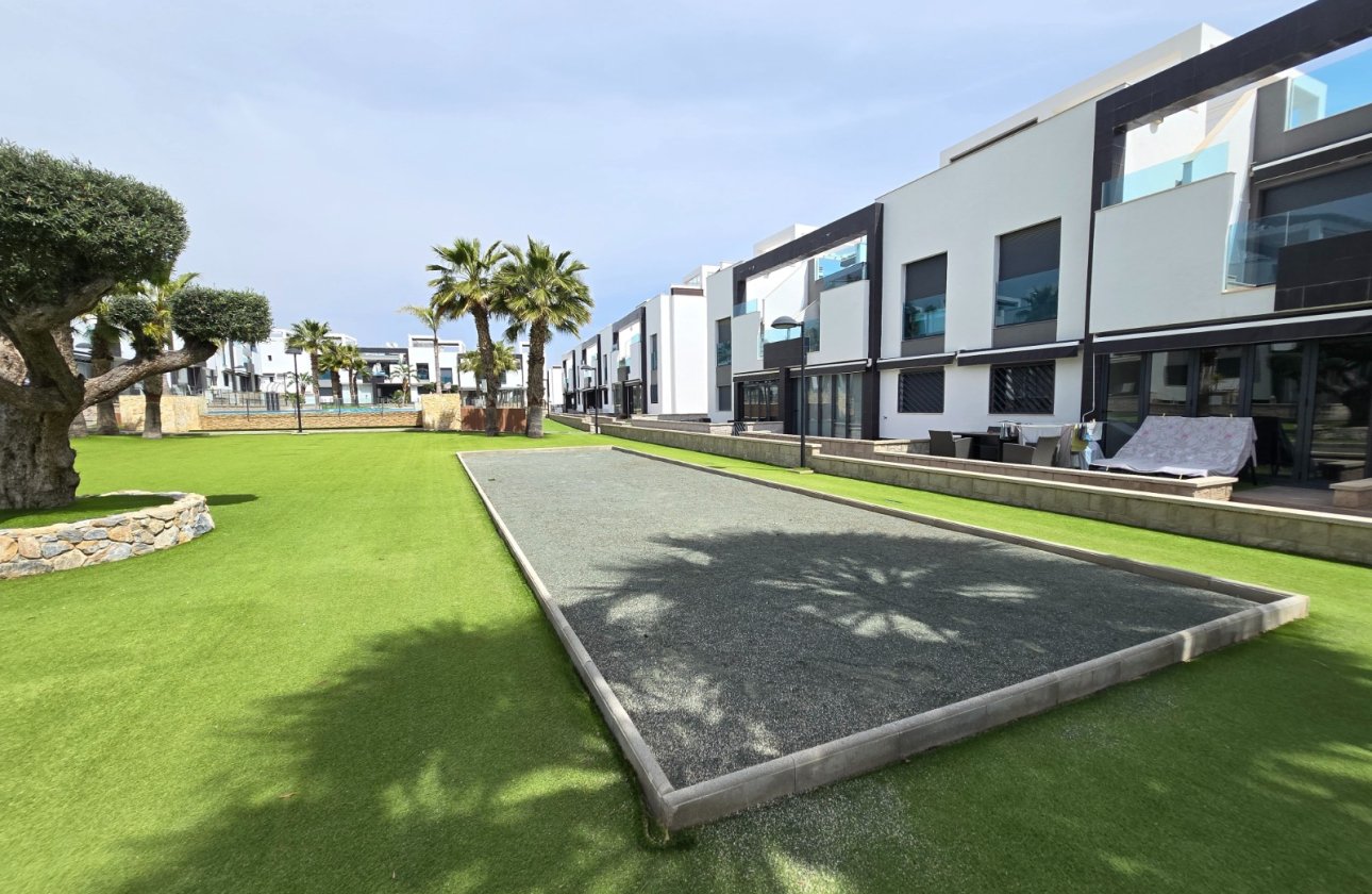 Resale - Apartment / flat - Orihuela Costa - Punta Prima *