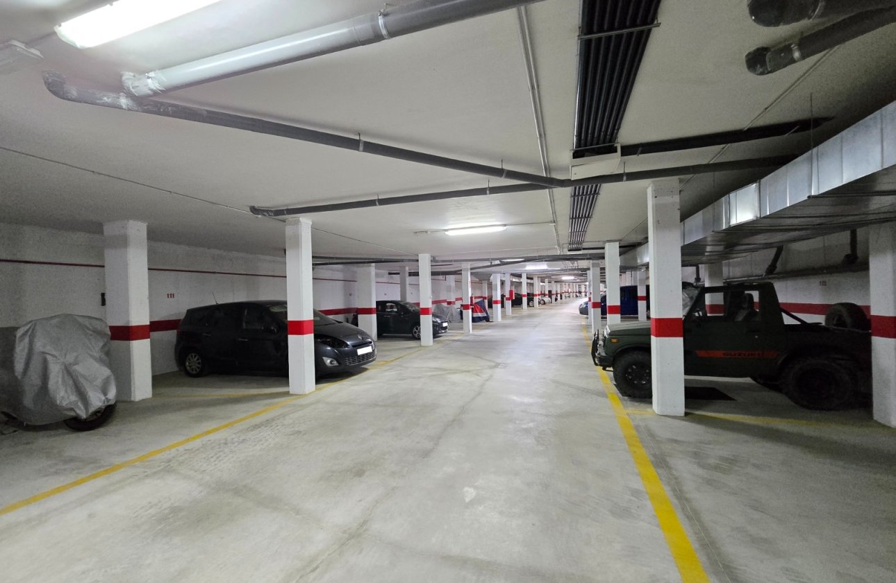 Resale - Apartment / flat - Orihuela Costa - Punta Prima *