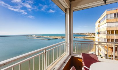 Resale - Apartment / flat - Torrevieja - Playa del Acequión