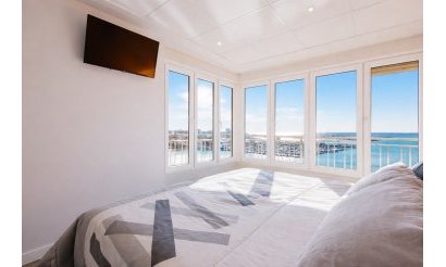 Resale - Apartment / flat - Torrevieja - Playa del Acequión