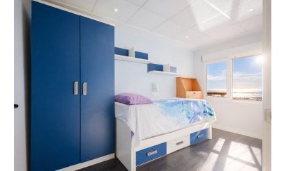 Resale - Apartment / flat - Torrevieja - Playa del Acequión