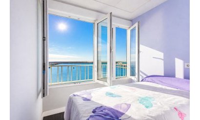 Resale - Apartment / flat - Torrevieja - Playa del Acequión