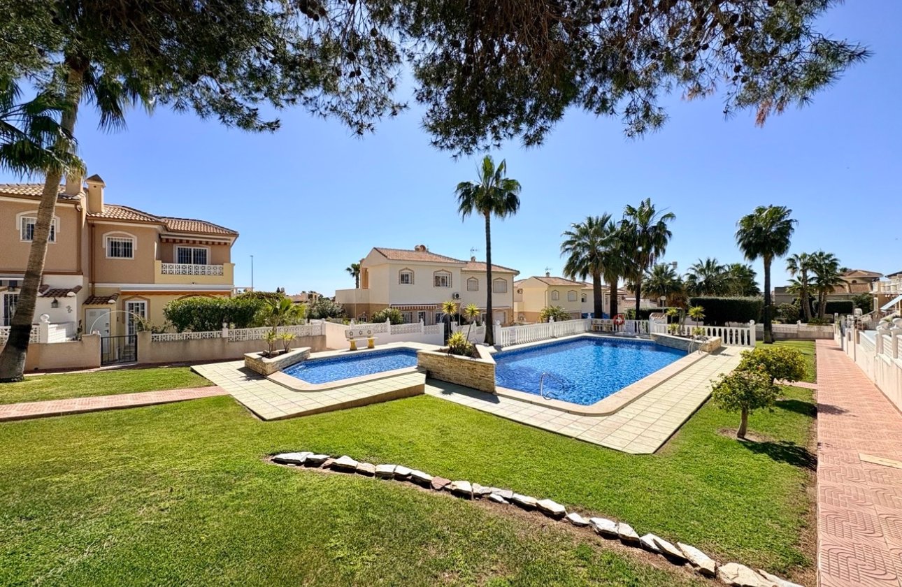 Resale - Villa - Rojales - Ciudad Quesada