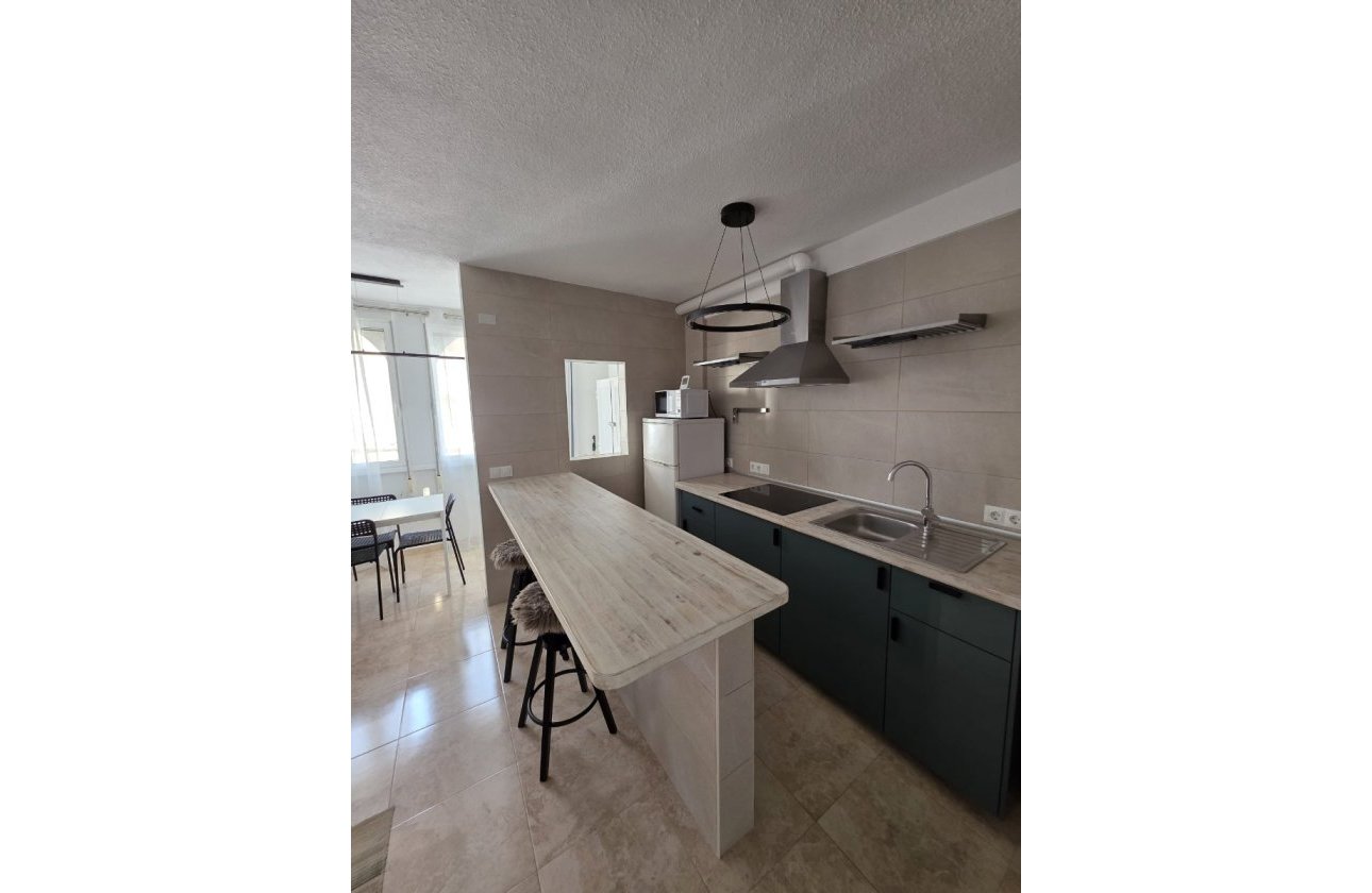 Resale - Apartment / flat - La Mata - Playa
