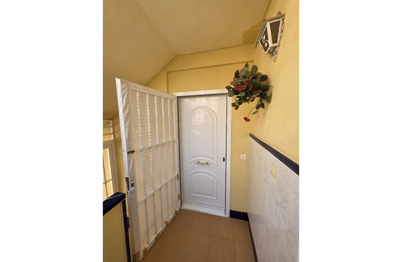 Resale - Apartment / flat - La Mata - Playa