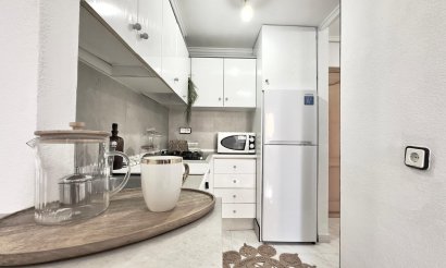 Resale - Apartment / flat - Torrevieja - Nueva Torrevieja - Aguas Nuevas