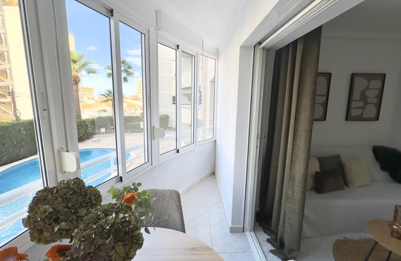 Resale - Apartment / flat - Torrevieja - Nueva Torrevieja - Aguas Nuevas