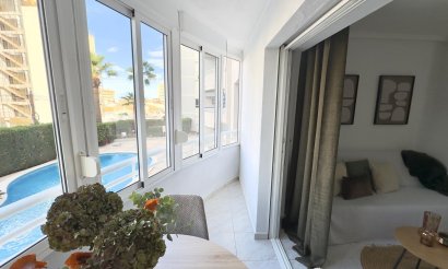 Resale - Apartment / flat - Torrevieja - Nueva Torrevieja - Aguas Nuevas