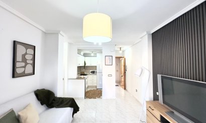 Resale - Apartment / flat - Torrevieja - Nueva Torrevieja - Aguas Nuevas