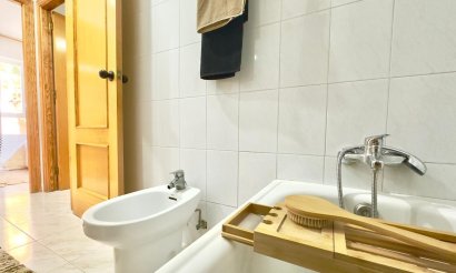 Resale - Apartment / flat - Torrevieja - Nueva Torrevieja - Aguas Nuevas