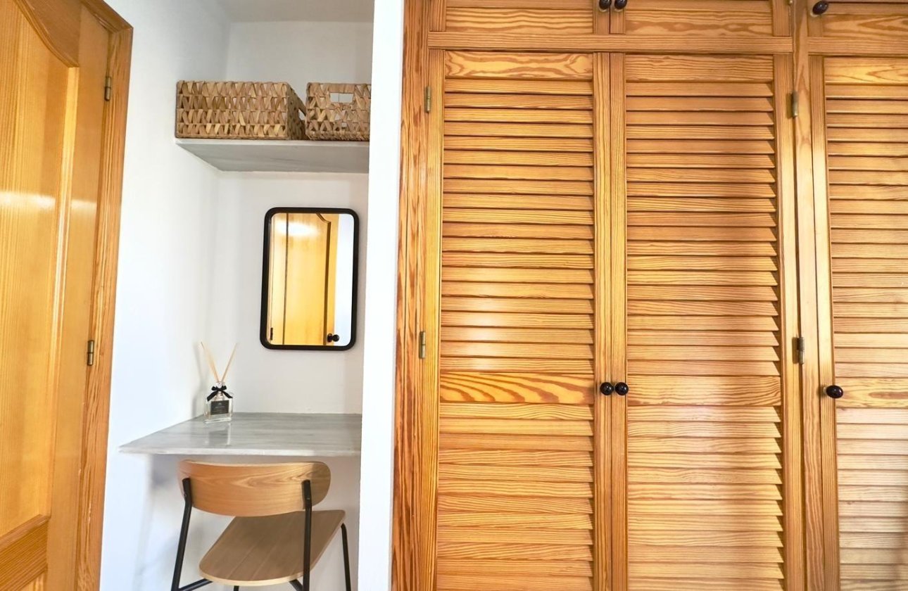 Resale - Apartment / flat - Torrevieja - Nueva Torrevieja - Aguas Nuevas