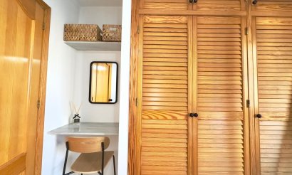 Resale - Apartment / flat - Torrevieja - Nueva Torrevieja - Aguas Nuevas