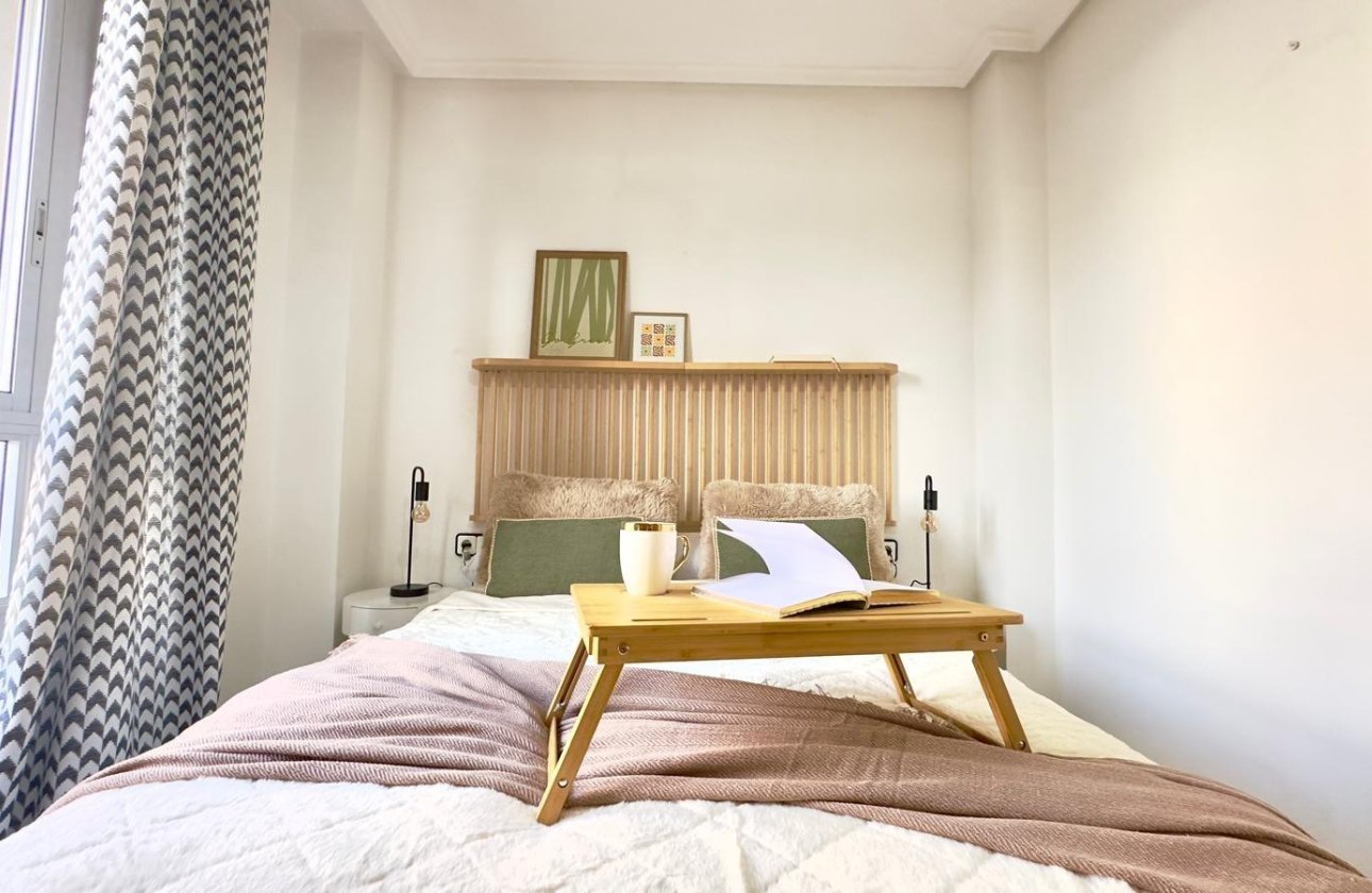 Resale - Apartment / flat - Torrevieja - Nueva Torrevieja - Aguas Nuevas